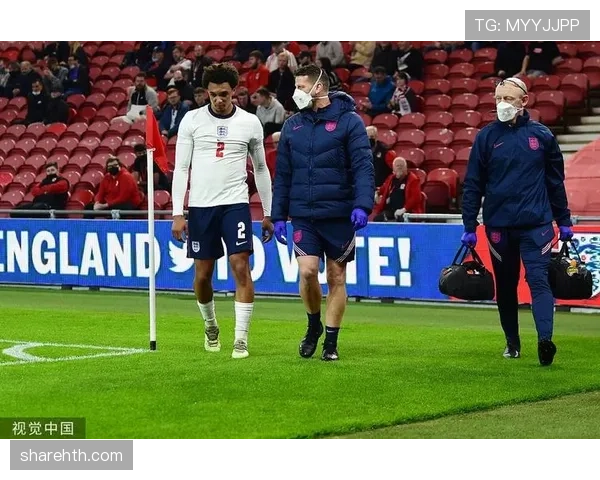 英格兰队近期热身赛状态调整,防守表现稳健备战欧预赛 英格兰队近期热身赛状态调整,防守表现稳健备战欧预赛
